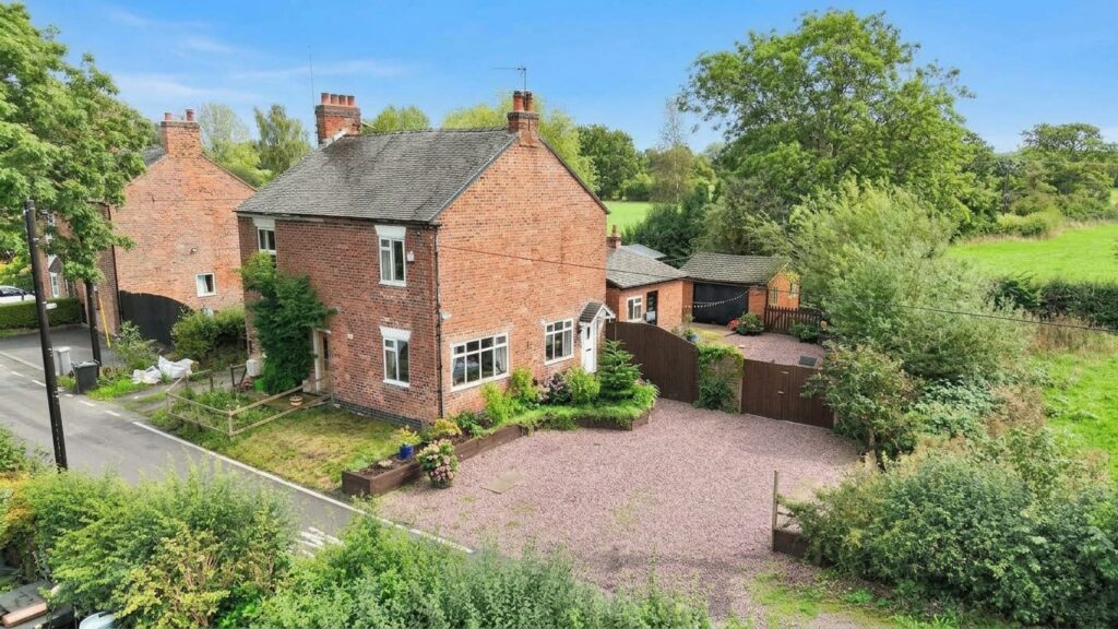 Gresty Lane, Shavington, CW2