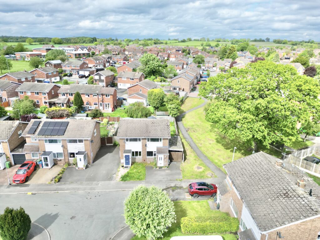 Hollies Brook Close, Gnosall, ST20