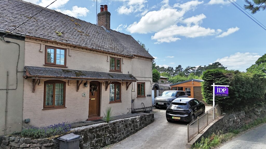Uttoxeter Road, Draycott, ST11