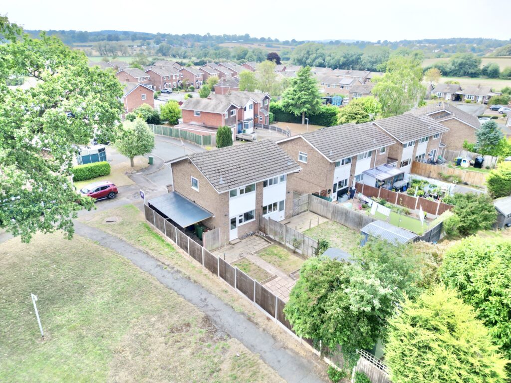 Hollies Brook Close, Gnosall, ST20