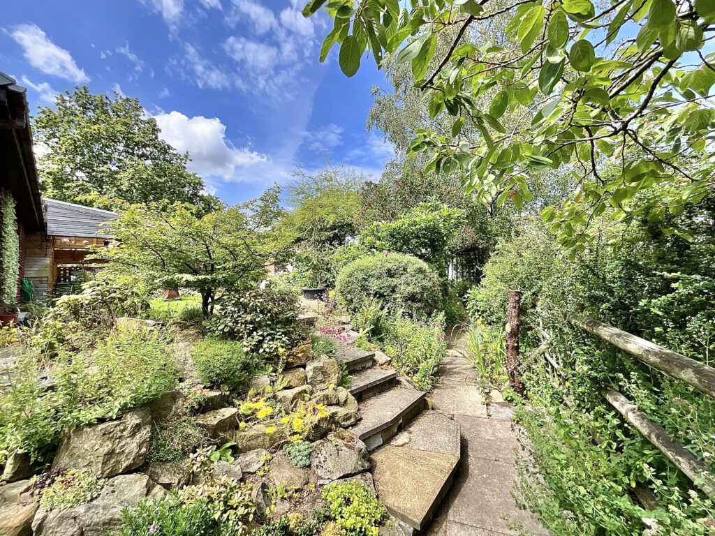 Leek Road, Cheadle, ST10