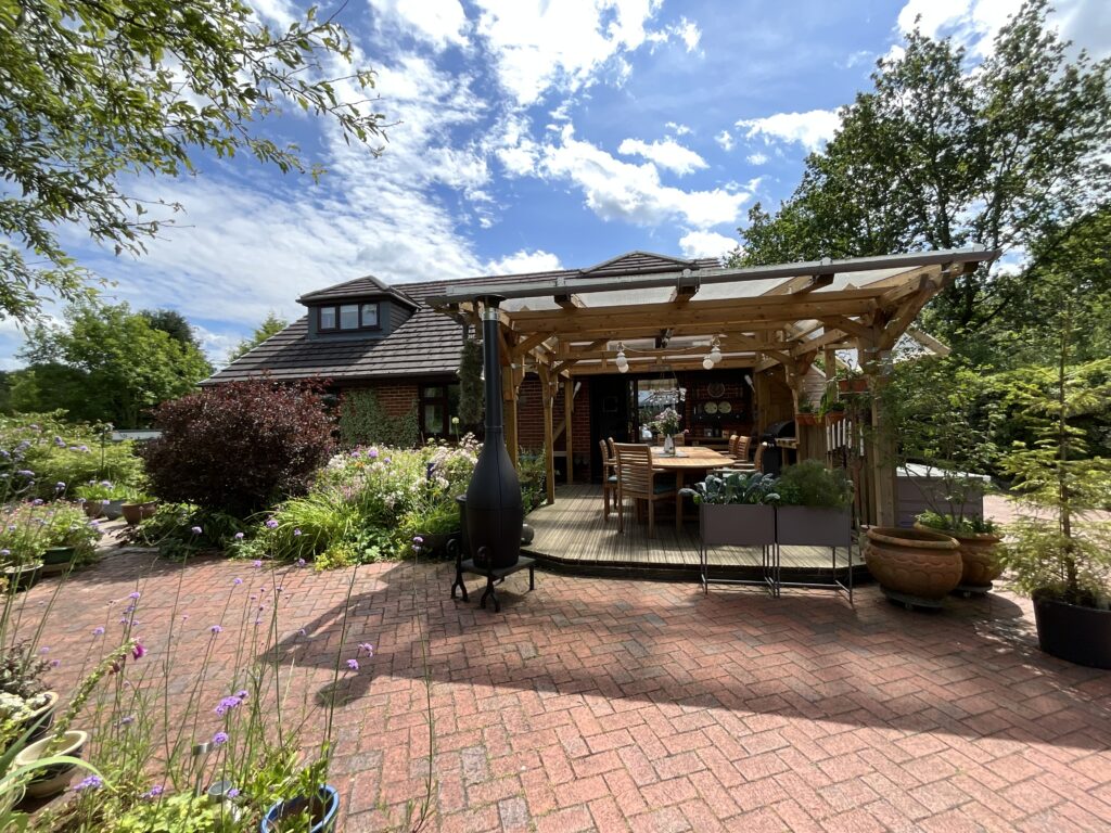 Leek Road, Cheadle, ST10