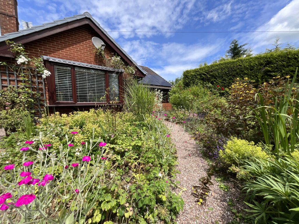 Leek Road, Cheadle, ST10