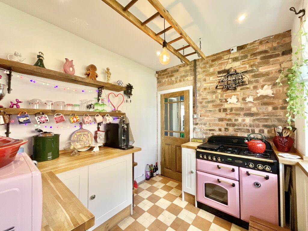 Sandon Road, Stoke-On-Trent, ST3