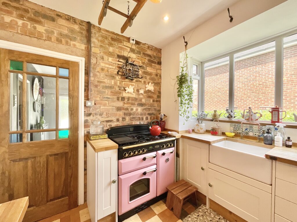 Sandon Road, Stoke-On-Trent, ST3