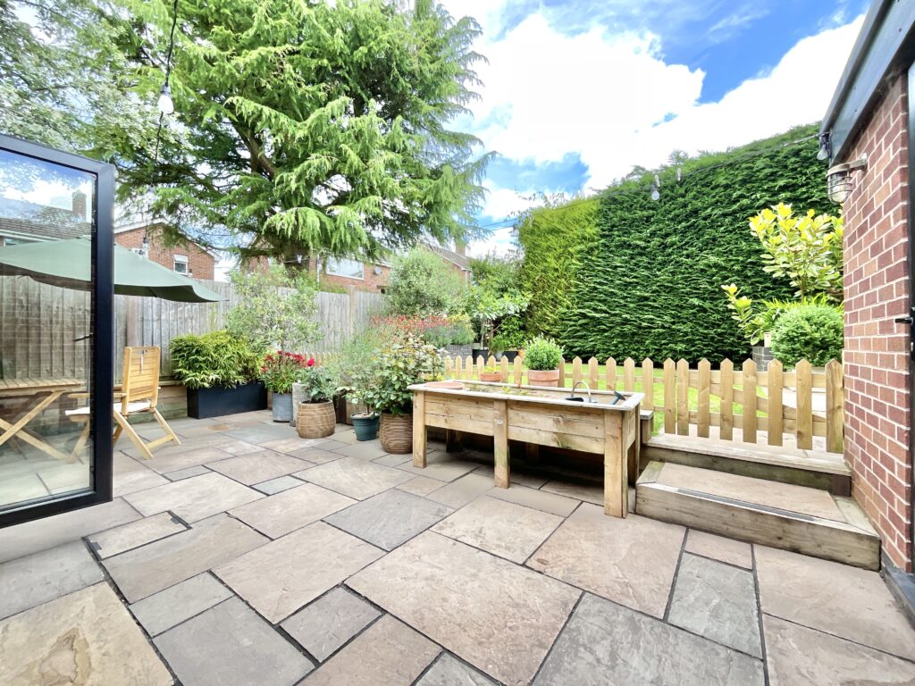 Fitzherbert Close, Swynnerton, ST15
