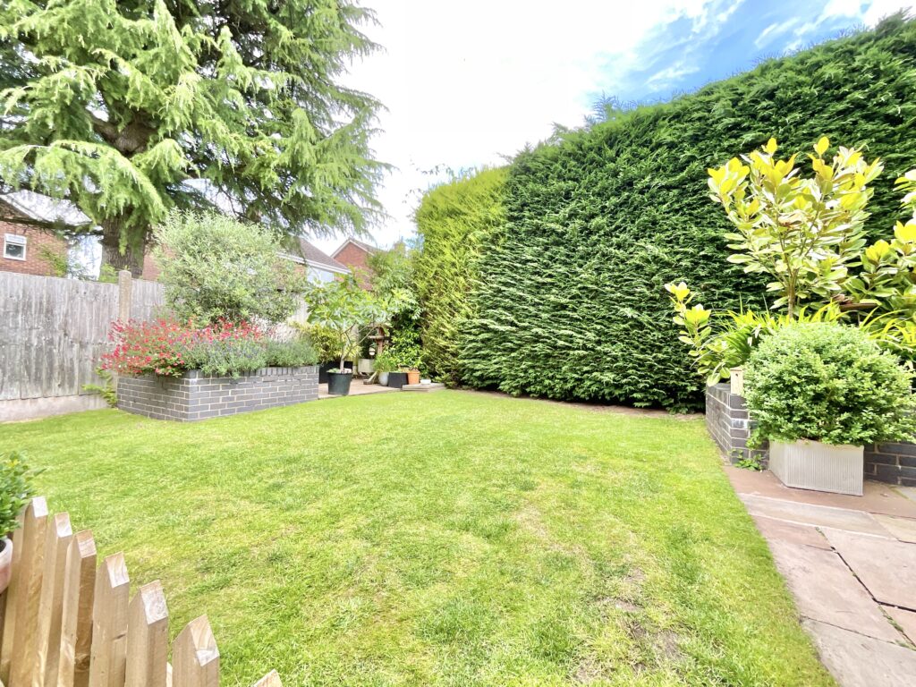 Fitzherbert Close, Swynnerton, ST15