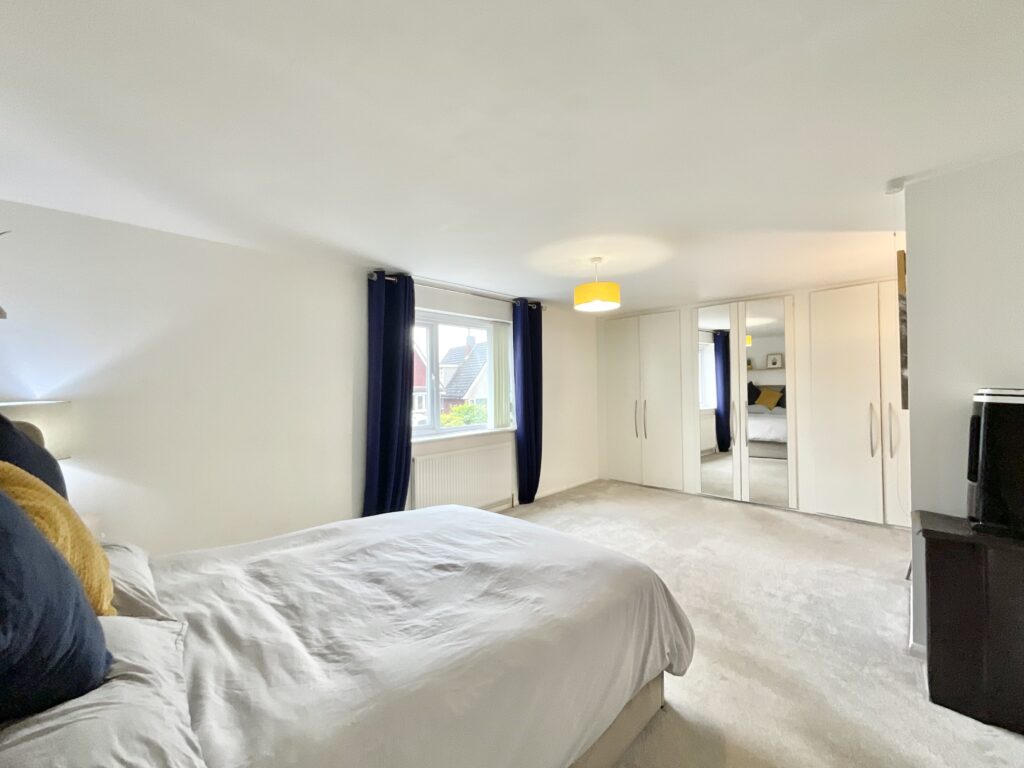 Bracken Close, Tittensor, ST12