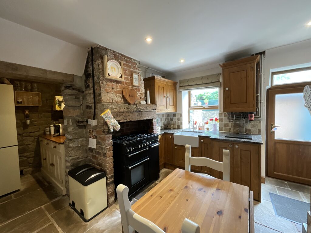 Glebe Road, Kingsley, ST10