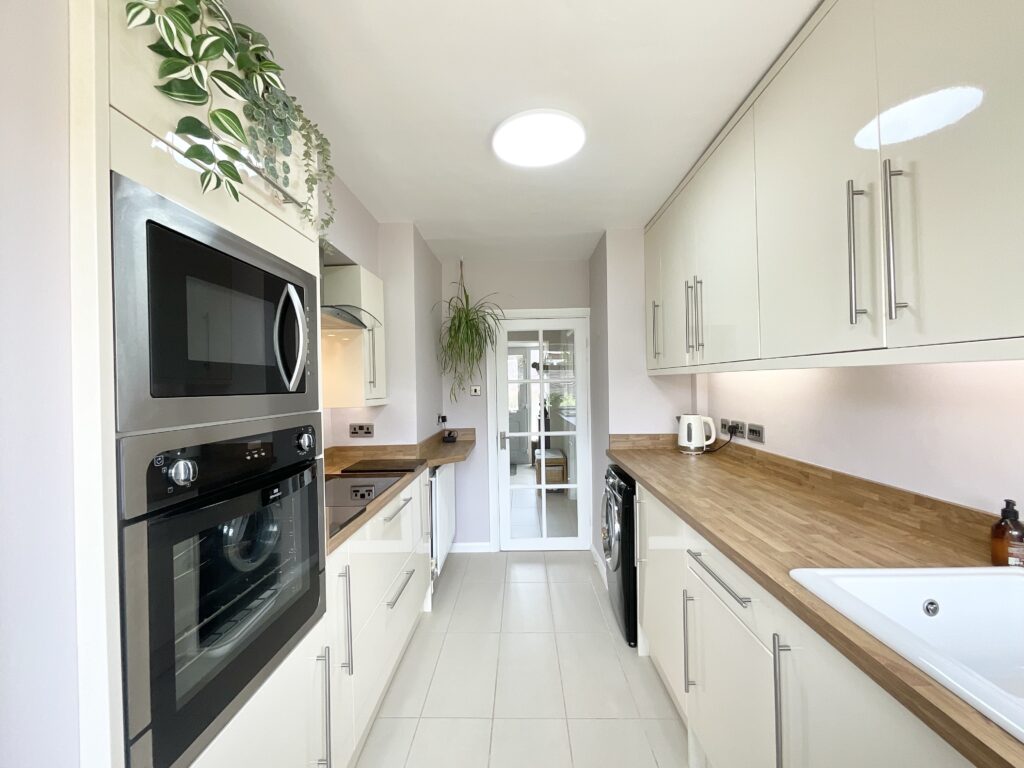 Wenger Crescent, Stoke-On-Trent, ST4