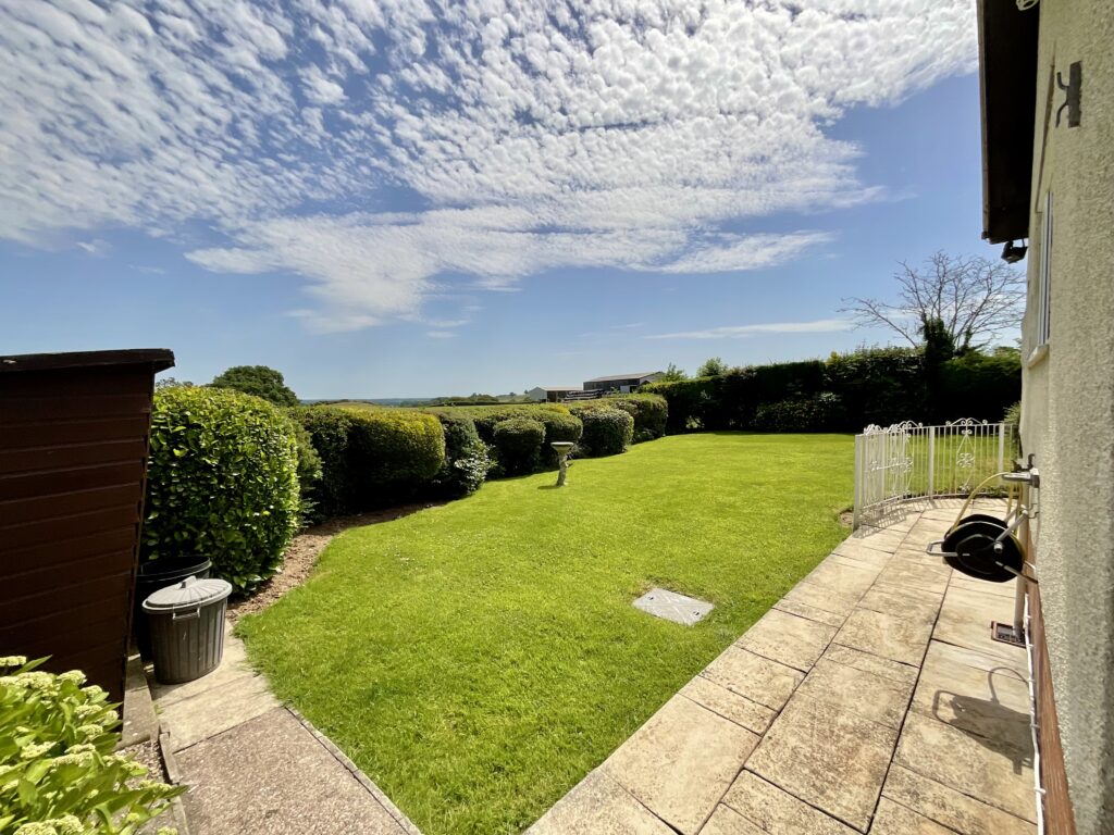 Salt Lane, Sandon Bank, ST18