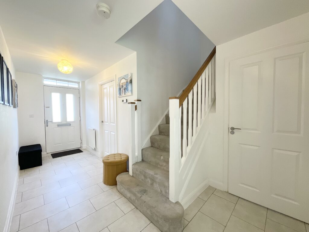 Edme Grove, Barlaston, ST12