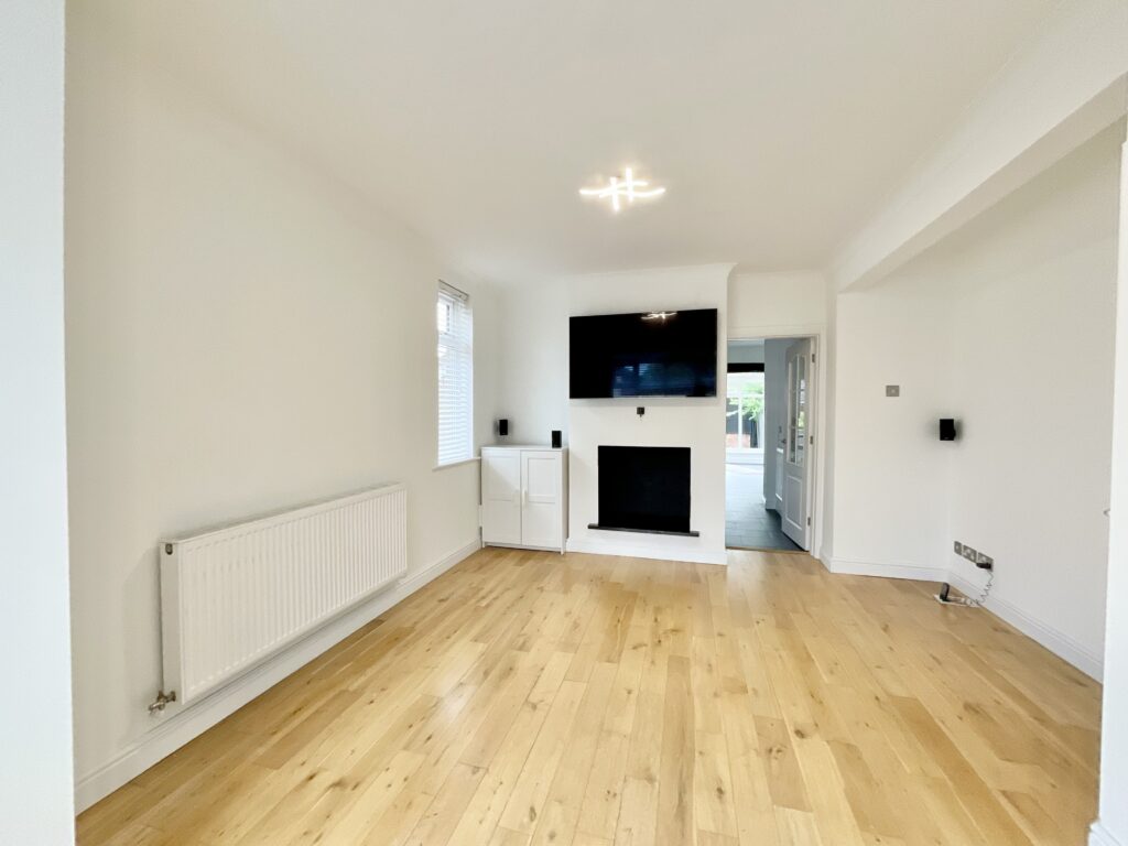Crewe Road, Shavington, CW2
