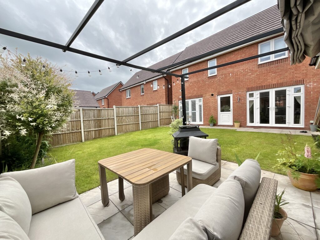 Brough Grove, Cheadle, ST10
