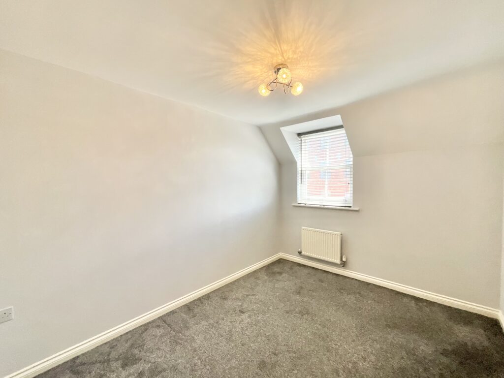 Hall Yard, Tean, ST10