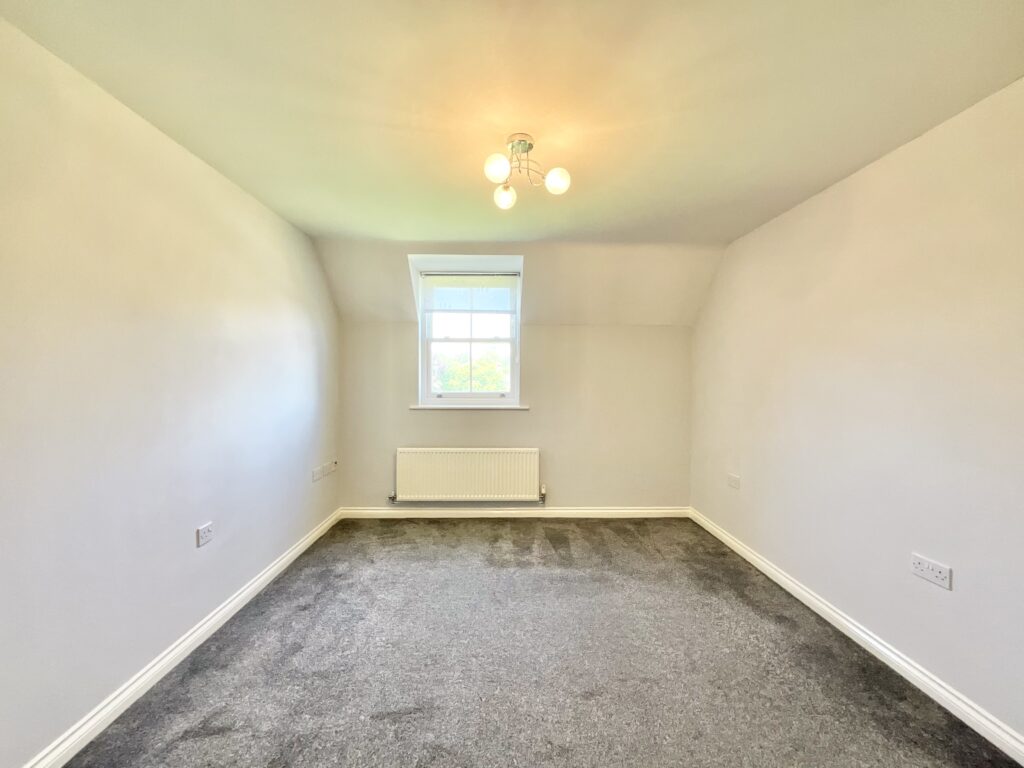 Hall Yard, Tean, ST10