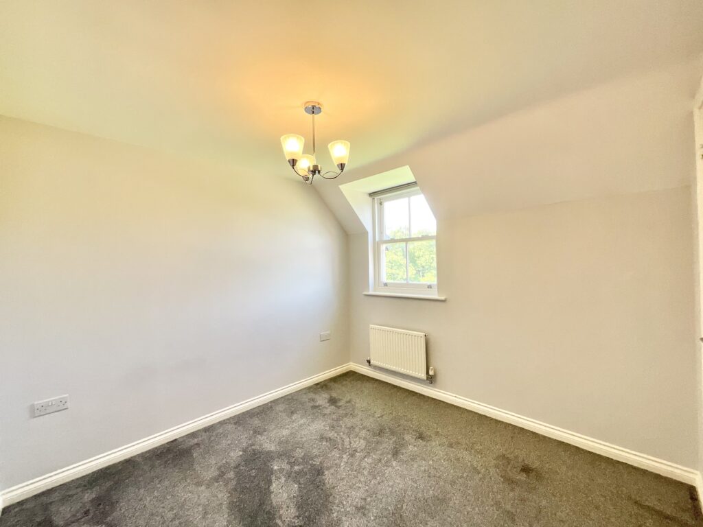 Hall Yard, Tean, ST10