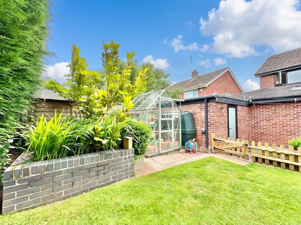 Fitzherbert Close, Swynnerton, ST15