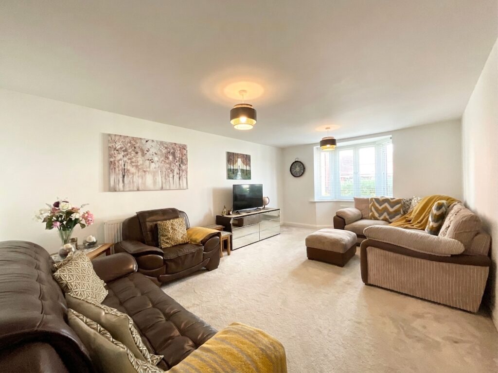 Edme Grove, Barlaston, ST12