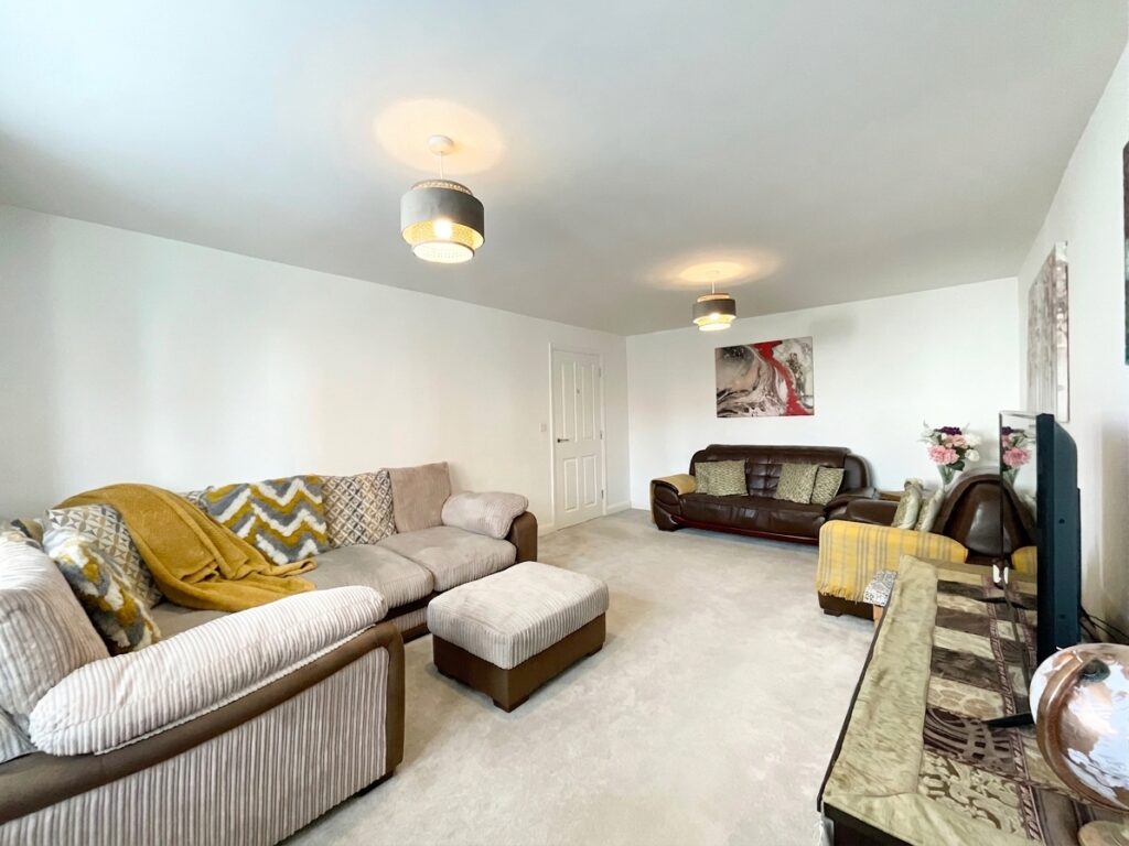 Edme Grove, Barlaston, ST12