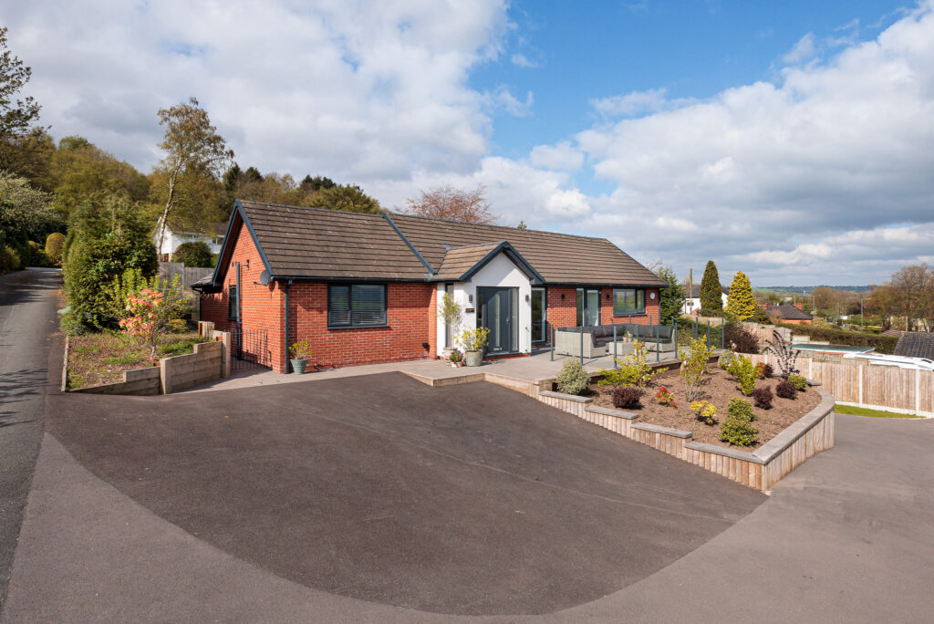 Harewood Close, Cheadle, ST10