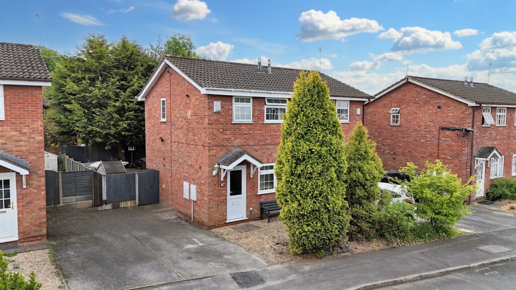 Cardigan Grove, Stoke-On-Trent, ST4