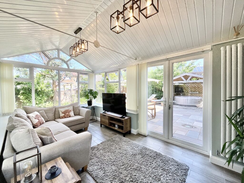 Glebe Gardens, Cheadle, ST10