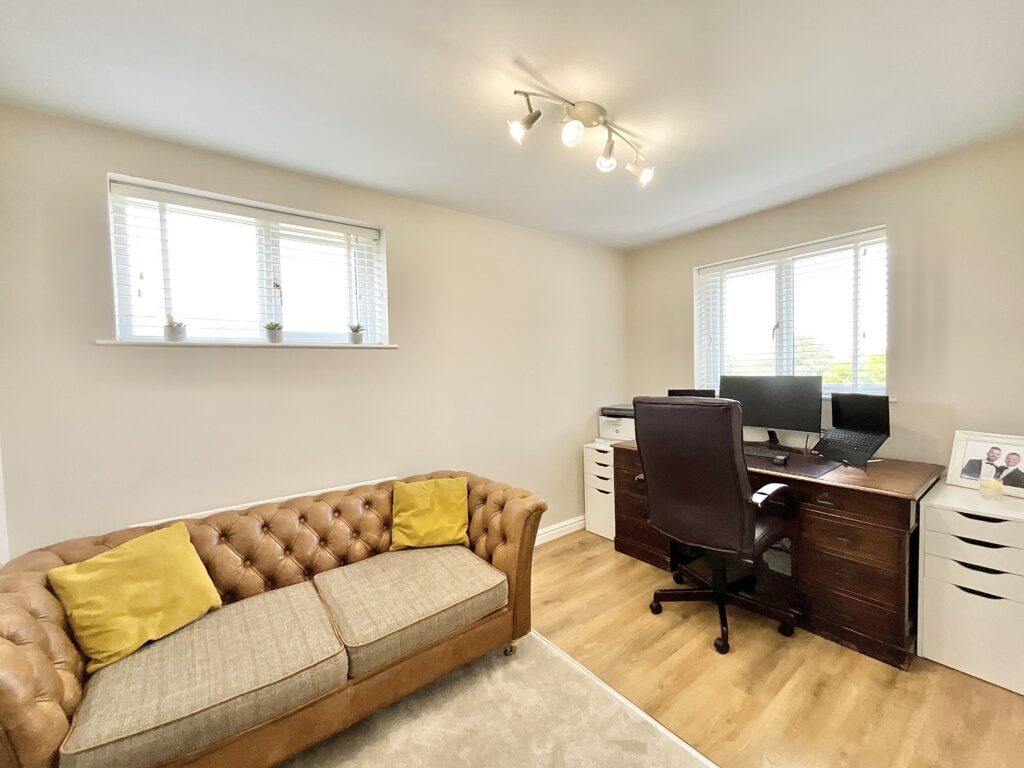 Sandy Hill, Werrington, ST9