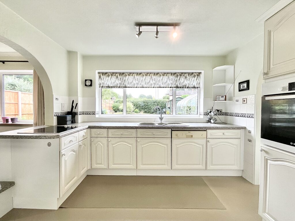 Deadmans Green, Checkley, ST10