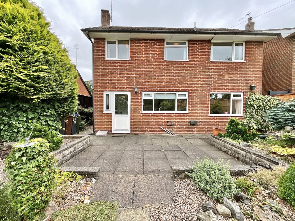 Deadmans Green, Checkley, ST10