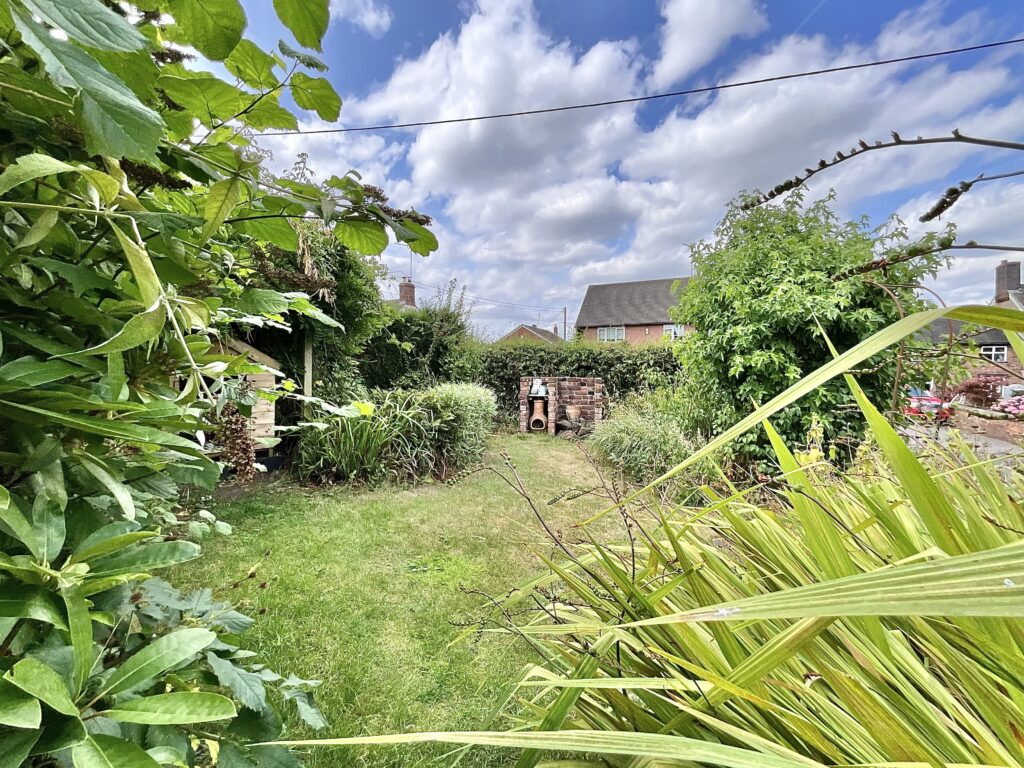 Sarver Lane, Dilhorne, ST10