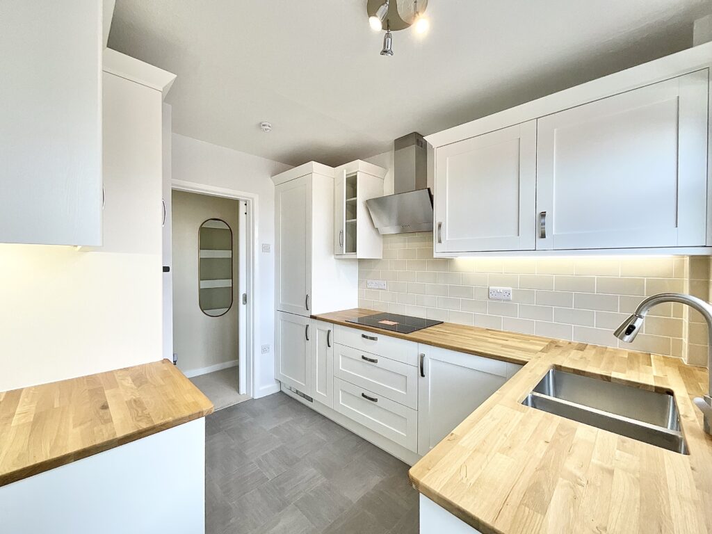 Moss Park Avenue, Werrington, ST9