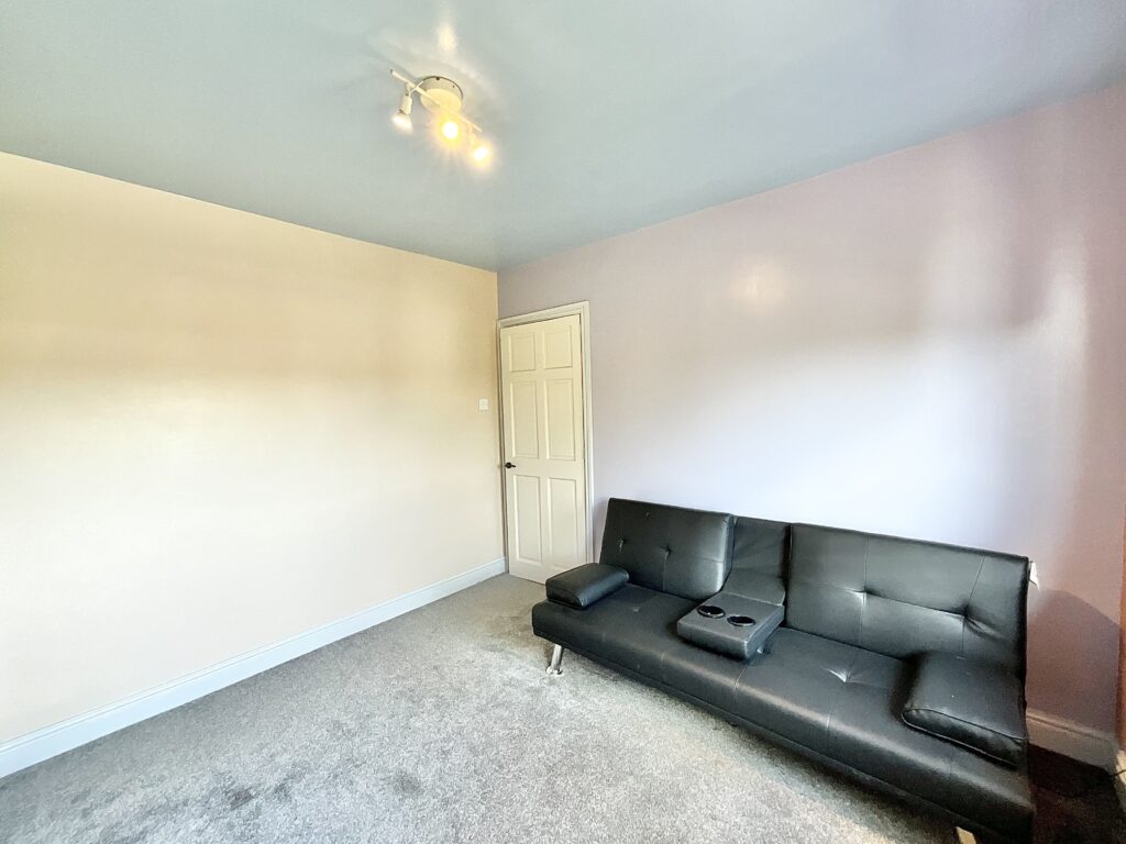 Uttoxeter Road, Blythe Bridge, ST11