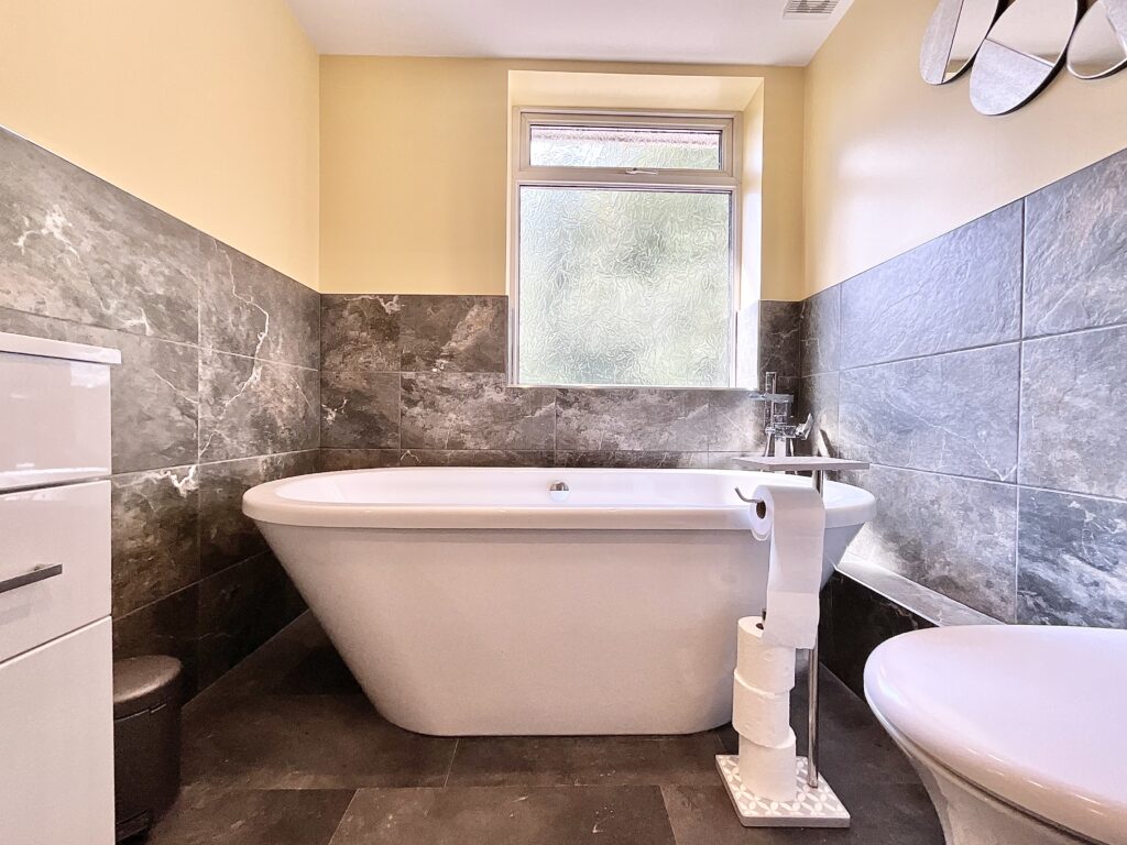 Uttoxeter Road, Blythe Bridge, ST11