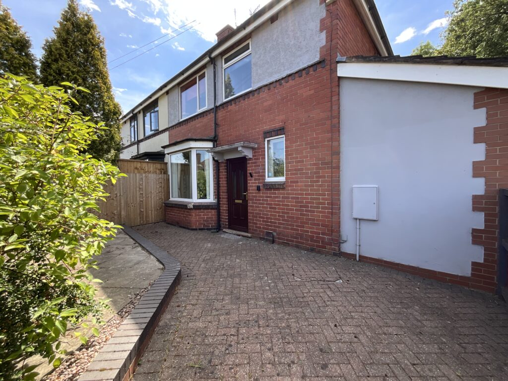 Uttoxeter Road, Blythe Bridge, ST11