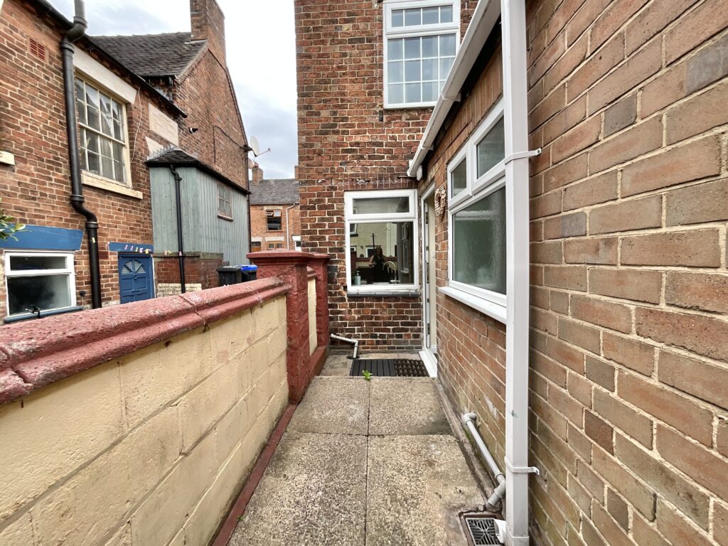 Charles Street, Cheadle, ST10