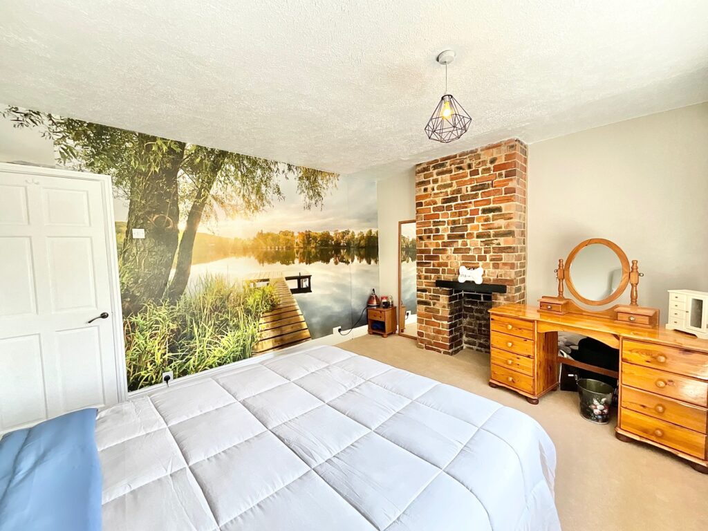 Uttoxeter Road, Blythe Bridge, ST11