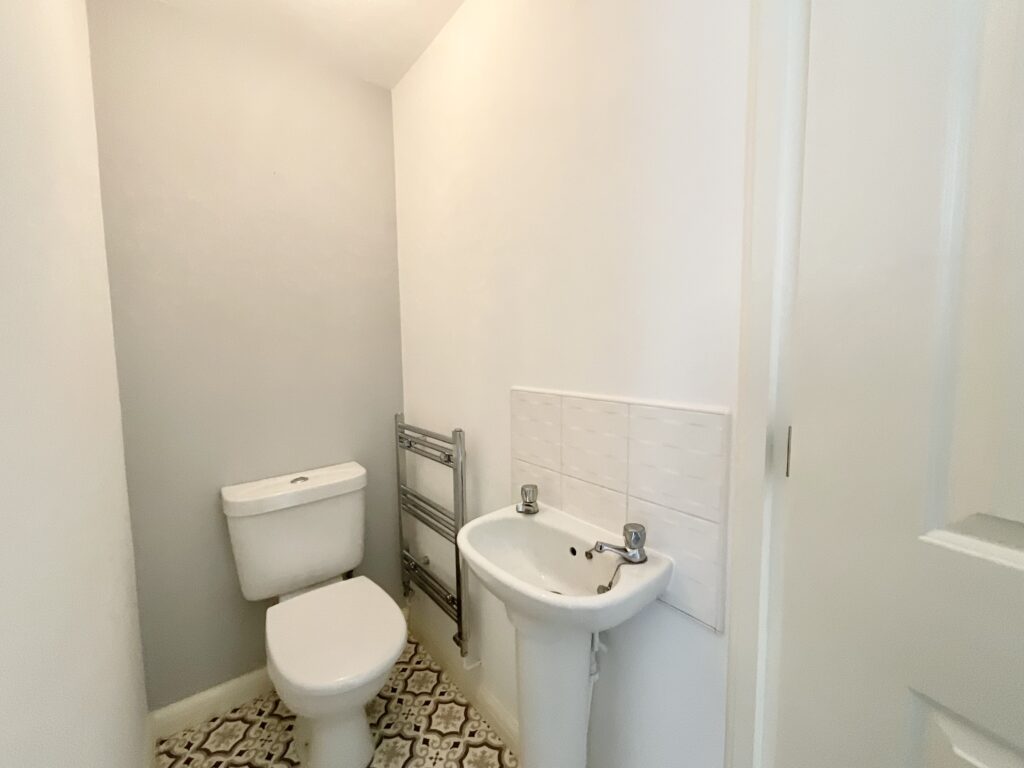 Candler Drive, Stone, ST15