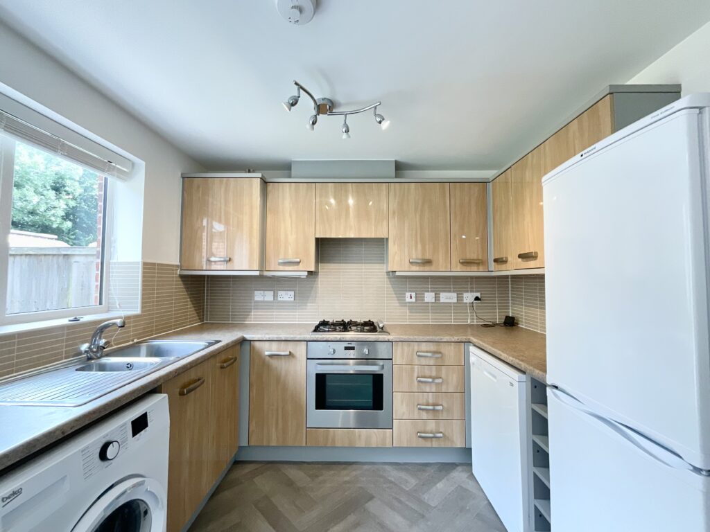 Candler Drive, Stone, ST15