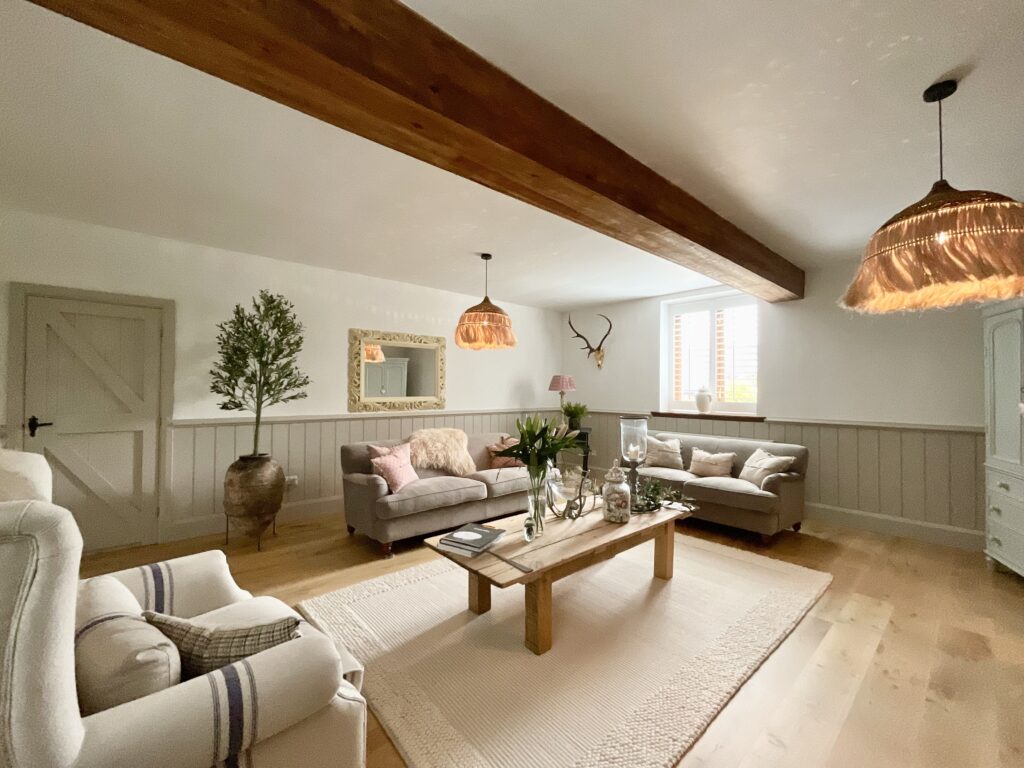 Tixall Court, Tixall, ST18