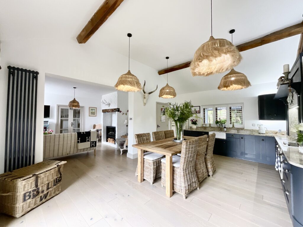 Tixall Court, Tixall, ST18
