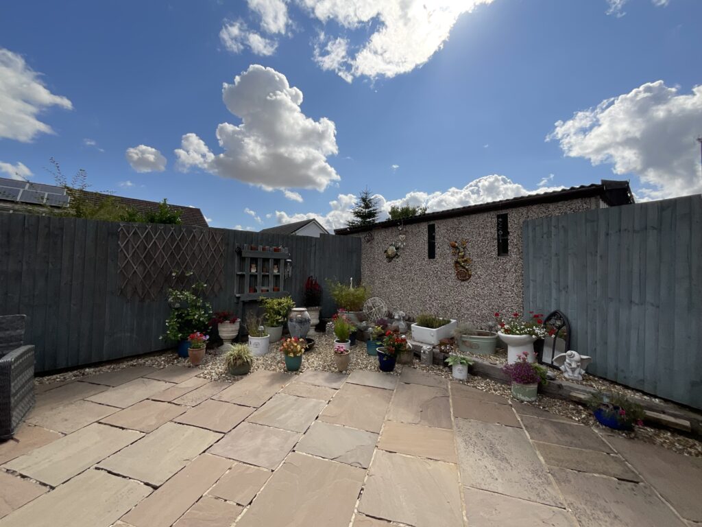 Main Road, Great Haywood, ST18