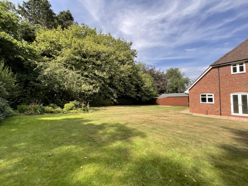 Nightingale Walk, Blythe Bridge, ST11
