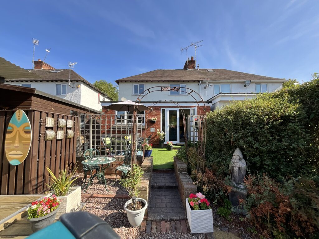 Fairway, Stafford, ST16