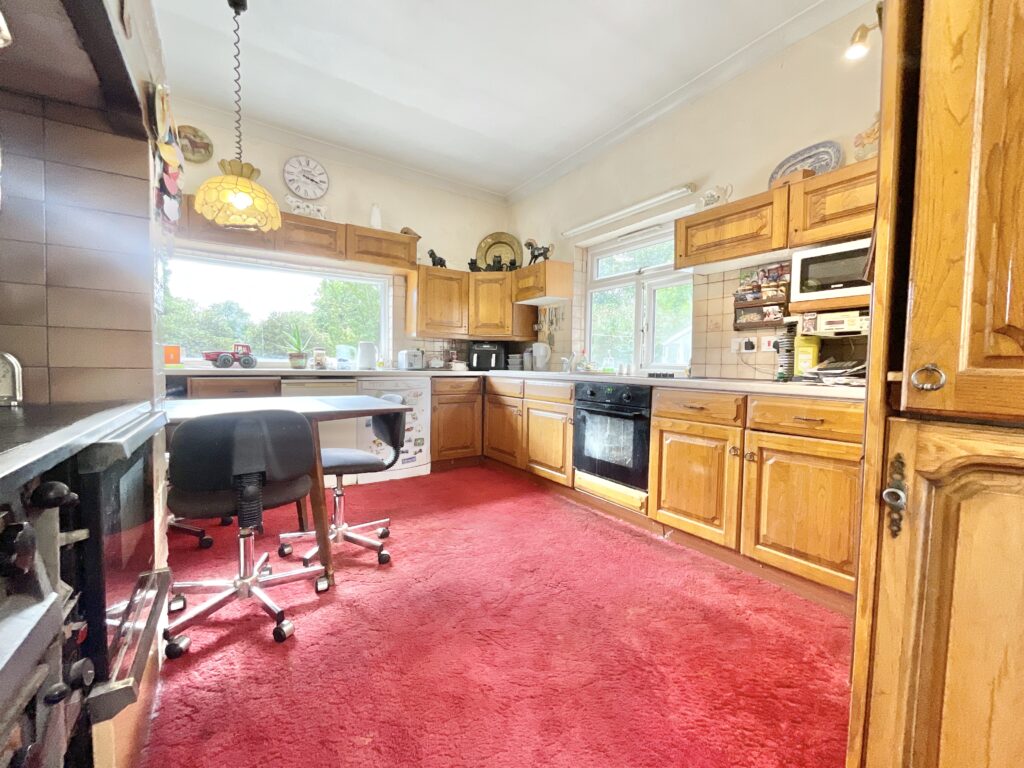 Pinewood Drive, Ashley Heath, TF9