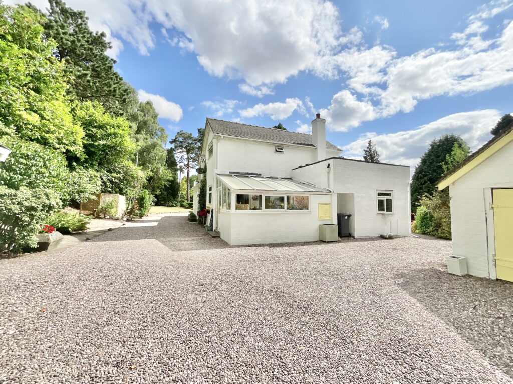 Pinewood Drive, Ashley Heath, TF9