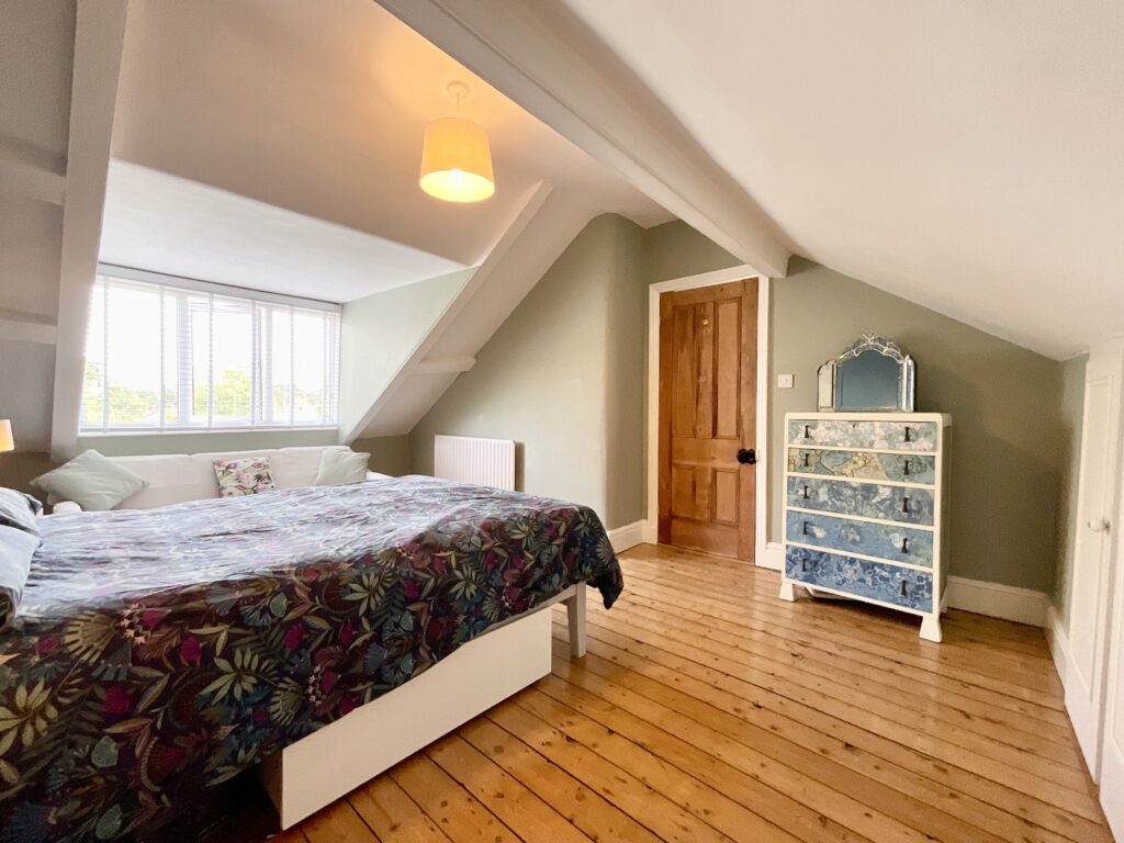 Poolfield Avenue, Newcastle, ST5