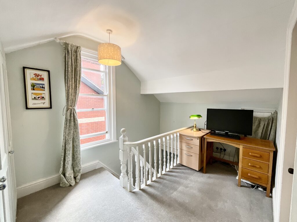 Poolfield Avenue, Newcastle, ST5