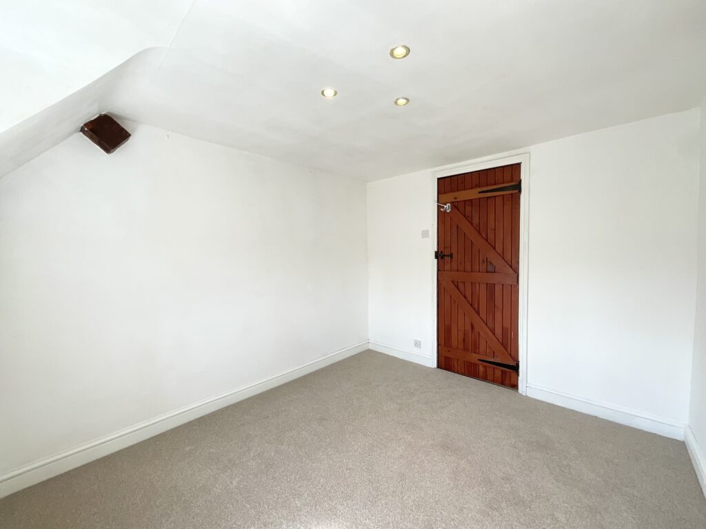 Sandon Road, Hilderstone, ST15