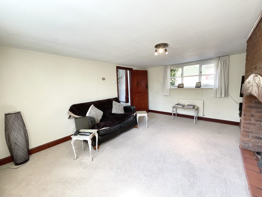 Sandon Road, Hilderstone, ST15